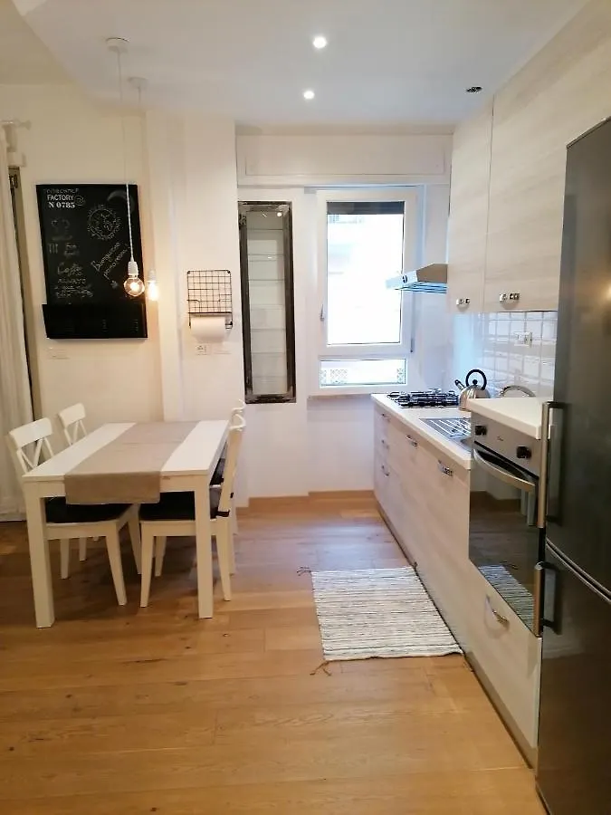 Apartment Accogliente Bilocale Nel Cuore Di Roma